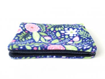 Bambusfleece-Pad - 20 x 30 cm - Blumen/dunkelblau (limitierter Stoff)